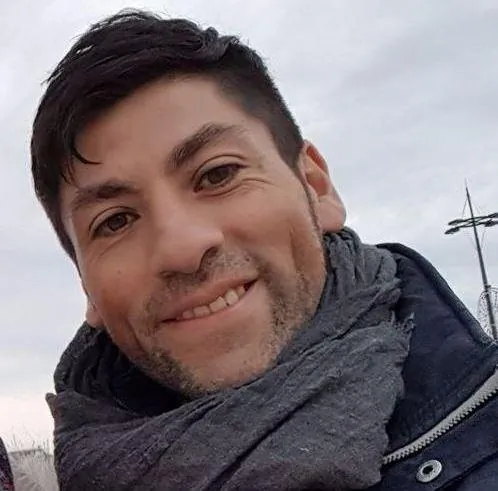 You are currently viewing Rafael Ortiz : Un Artiste pluriel au cœur de la BD Engagée