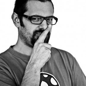 Lee más sobre el artículo Thomas Labourot: Un ilustrador versátil de universos dibujados.